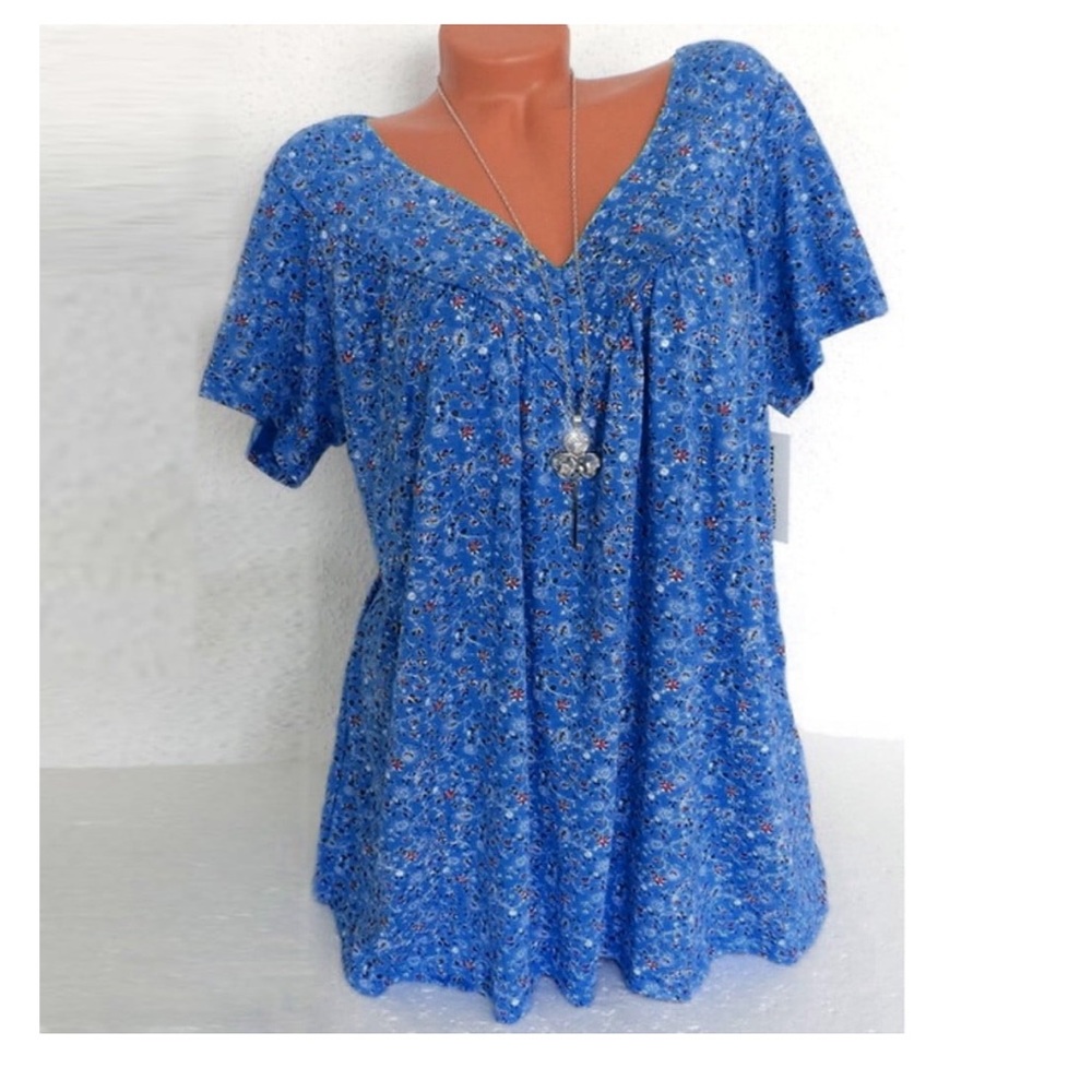 Brand New Plus Size 5X Blue Comfortable Womans Blouse